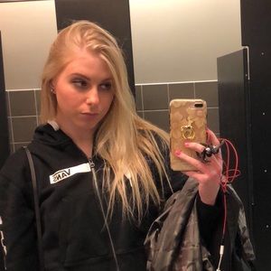 Meet your Posher, Eden